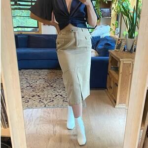 Liz Claiborne khaki cargo knee midi skirt size 10